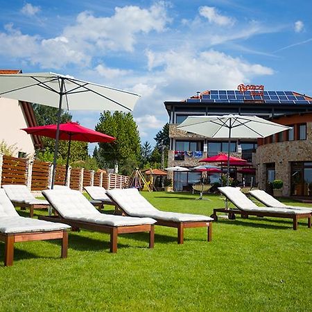 Pole Position Beach Hotel 발라톤사르소 외부 사진